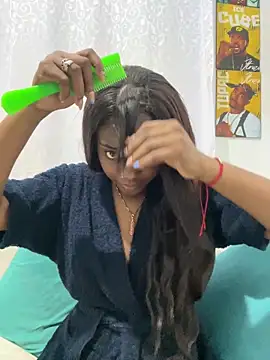 zaracollins01 online show from 11-30-25, 03:32