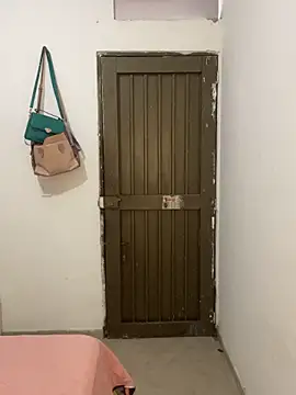 zaracollins01 online show from 02-20-26, 06:19