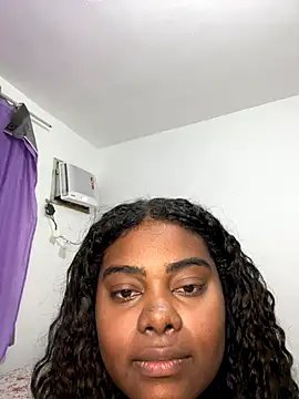 Snapshot of LunaSthena chatting on 09-21-25, 03:19 LunaSthena online show from 09-21-25, 03:19