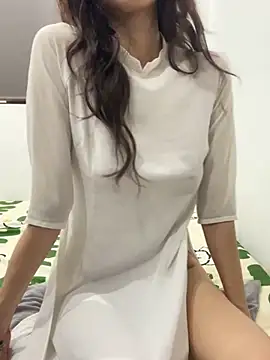 Snapshot of _Rin_hot chatting on 10-12-25, 07:07 Rin hot online show from 10-12-25, 07:07