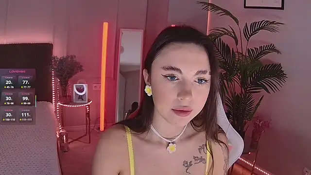 Leri Star online show from 12-21-25, 07:21