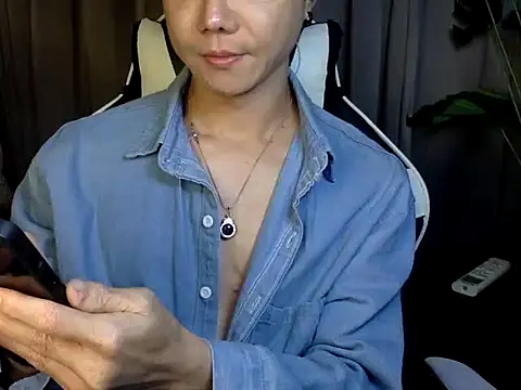 Zzchu online show from 09-13-25, 05:57
