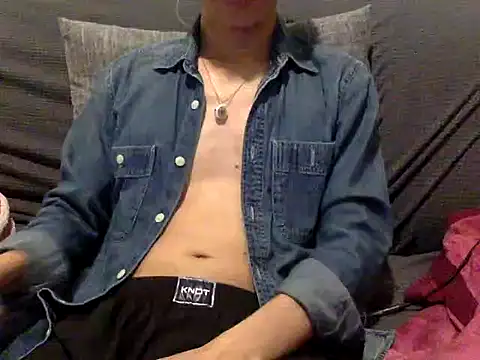 Zzchu online show from 10-08-25, 06:05