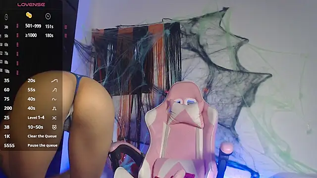 Aprill18  online show from 10-28-25, 01:03