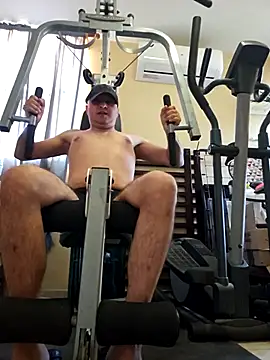 Snapshot of RasingSpark chatting on 02-25-26, 11:42 RasingSpark online show from 02-25-26, 11:42