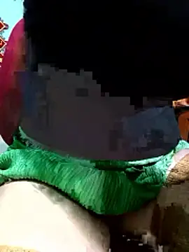 Snapshot of Tasu774 chatting on 11-26-25, 10:22 Tasu774 online show from 11-26-25, 10:22