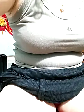 Snapshot of Tasu774 chatting on 02-15-26, 08:02 Tasu774 online show from 02-15-26, 08:02