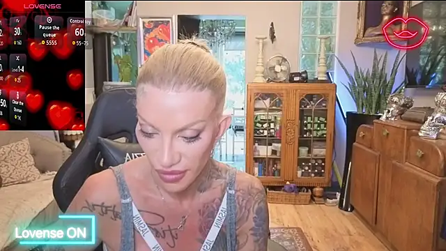 xl uk top trans online show from 08-04-26, 11:57