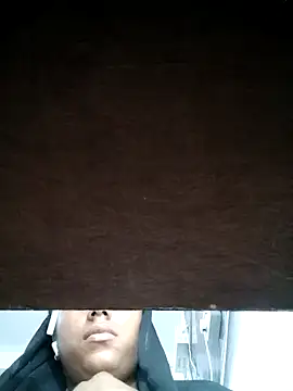 Snapshot of Pari_queen_44 chatting on 09-23-25, 07:11 Pari queen 44 online show from 09-23-25, 07:11