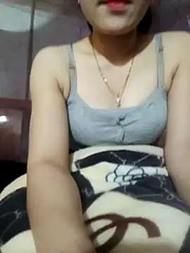 LucyyLy online show from 11-25-25, 12:43