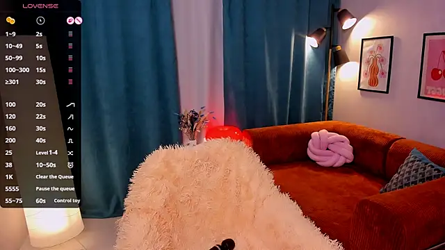 LillianShine online show from 07-27-26, 02:29