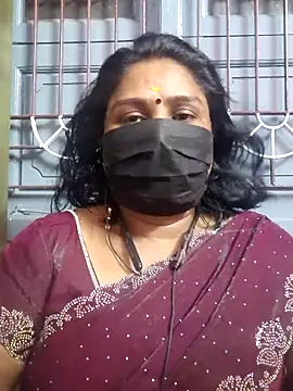 Snapshot of Tamil_Azhaghi25 chatting on 06-16-26, 06:21 Tamil Azhaghi25 online show from 06-16-26, 06:21