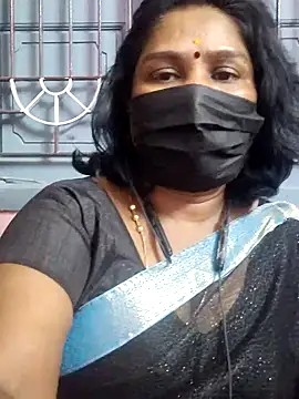 Snapshot of Tamil_Azhaghi25 chatting on 06-17-26, 06:31 Tamil Azhaghi25 online show from 06-17-26, 06:31