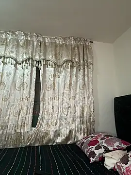 Tayler Kim online show from 04-22-26, 10:11