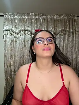 Tayler Kim online show from 04-23-26, 06:54