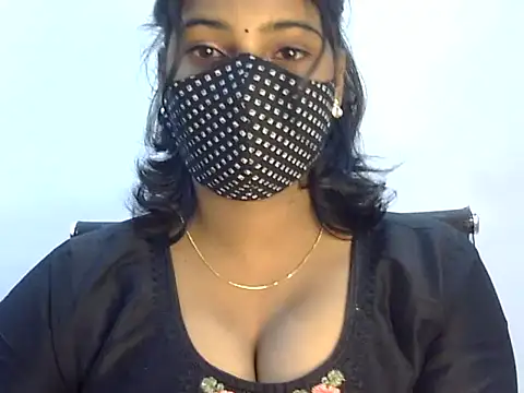 Hott Noor online show from 11-02-25, 07:16