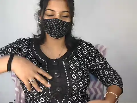 Hott Noor online show from 01-11-26, 07:24