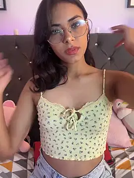 Im Lyan online show from 10-05-25, 03:32