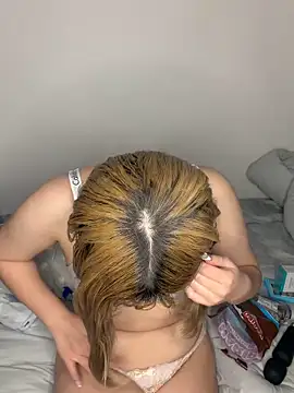 Snapshot of nekoyuna_1612 chatting on 03-06-26, 11:50 nekoyuna 1612 online show from 03-06-26, 11:50