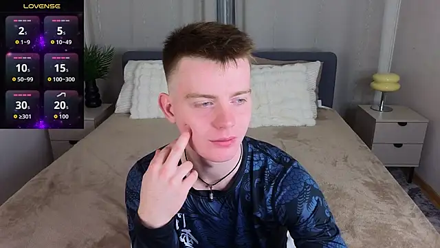 Snapshot of happy_de1mos chatting on 10-11-25, 09:24 happy de1mos online show from 10-11-25, 09:24