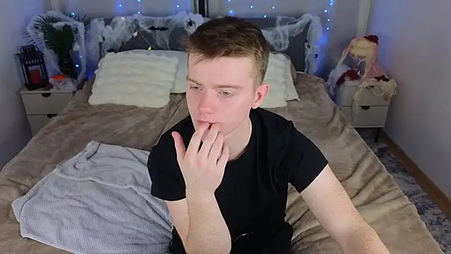 Snapshot of happy_de1mos chatting on 11-01-25, 09:28 happy de1mos online show from 11-01-25, 09:28