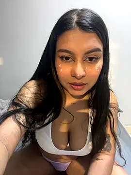 Snapshot of _Chloe_Smith chatting on 09-12-25, 06:35 Chloe Smith online show from 09-12-25, 06:35