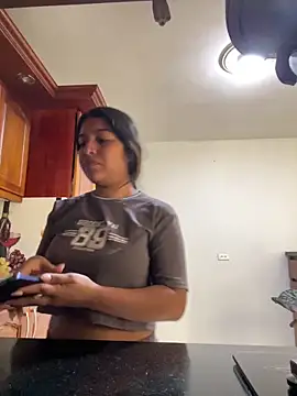 Snapshot of _Chloe_Smith chatting on 03-05-26, 02:35 Chloe Smith online show from 03-05-26, 02:35