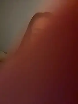 Snapshot of _Chloe_Smith chatting on 03-10-26, 12:15 Chloe Smith online show from 03-10-26, 12:15