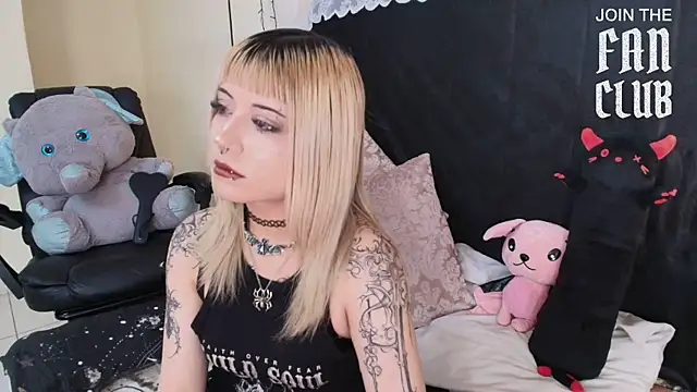 IvyBelle  online show from 07-11-26, 11:24