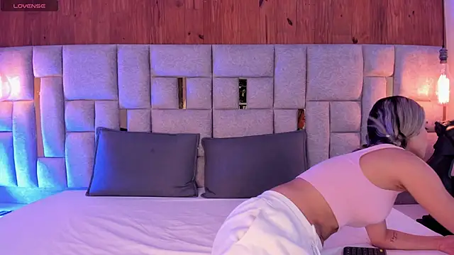 miia reeves  online show from 04-30-26, 11:16