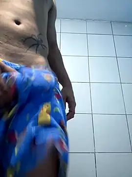 Snapshot of condenovin chatting on 09-22-25, 11:29 condenovin online show from 09-22-25, 11:29