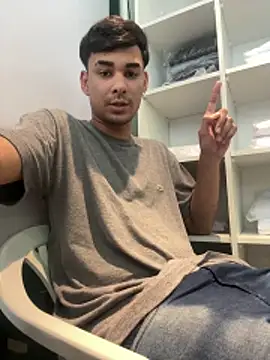 Snapshot of condenovin chatting on 11-14-25, 05:11 condenovin online show from 11-14-25, 05:11