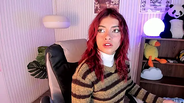 Snapshot of Mystic_blue chatting on 11-26-25, 12:39 Mystic blue online show from 11-26-25, 12:39