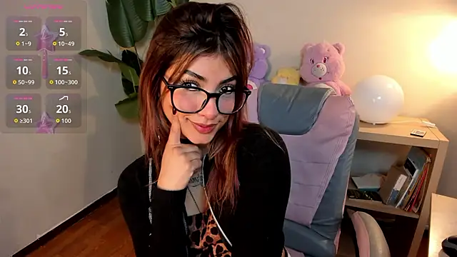 Snapshot of Mystic_blue chatting on 03-06-26, 01:07 Mystic blue online show from 03-06-26, 01:07