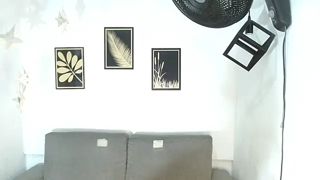 criss zuri online show from 09-11-25, 11:32