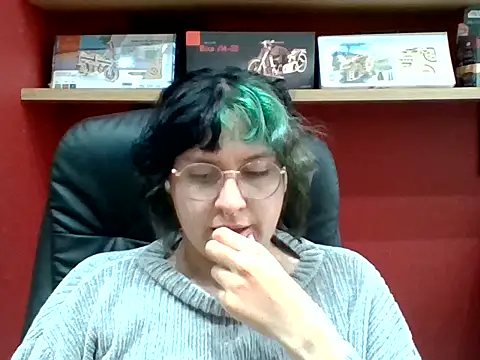 Froggyinthebox online show from 05-31-26, 06:09