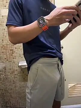 black xun online show from 06-19-26, 05:17