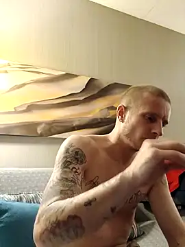 Snapshot of WWGD69 chatting on 09-24-25, 12:08 WWGD69 online show from 09-24-25, 12:08