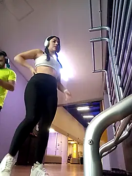 Snapshot of lovershornies chatting on 03-12-26, 04:35 lovershornies online show from 03-12-26, 04:35