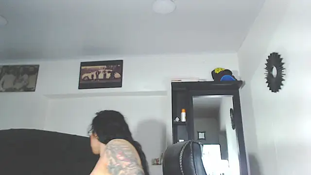 Vicky hotmilf online show from 09-26-25, 11:03