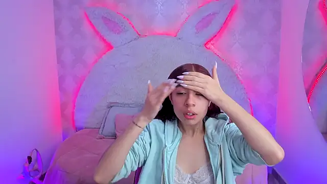 Snapshot of Gaby_louse chatting on 11-25-25, 07:25 Gaby louse online show from 11-25-25, 07:25