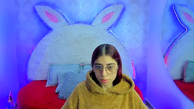 Snapshot of Gaby_louse chatting on 01-05-26, 05:49 Gaby louse online show from 01-05-26, 05:49