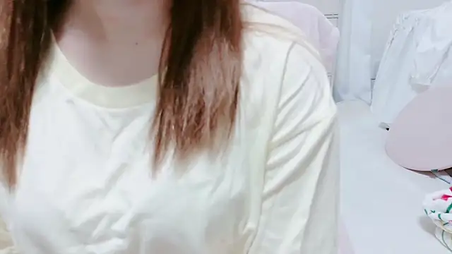 Hanachan Gcup  online show from 10-26-25, 11:38