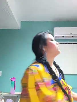 Snapshot of MyHoneyFrida chatting on 09-16-25, 02:23 MyHoneyFrida online show from 09-16-25, 02:23