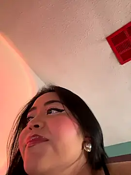 Snapshot of MyHoneyFrida chatting on 09-24-25, 02:37 MyHoneyFrida online show from 09-24-25, 02:37