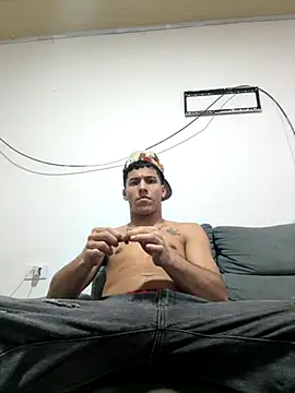 Snapshot of spicyboysvenezuelan chatting on 09-23-25, 02:58 spicyboysvenezuelan online show from 09-23-25, 02:58