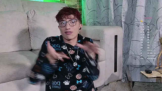 Snapshot of mhatias_ chatting on 02-25-26, 05:50 mhatias online show from 02-25-26, 05:50