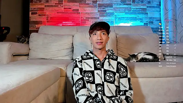 Snapshot of mhatias_ chatting on 03-12-26, 05:13 mhatias online show from 03-12-26, 05:13