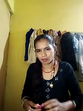 Snapshot of Jaya_Iyer chatting on 09-18-25, 03:36 Jaya Iyer online show from 09-18-25, 03:36