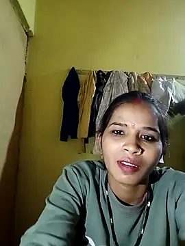 Snapshot of Jaya_Iyer chatting on 09-22-25, 01:57 Jaya Iyer online show from 09-22-25, 01:57